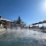 Valentina Castle Bed & Breakfast 4*