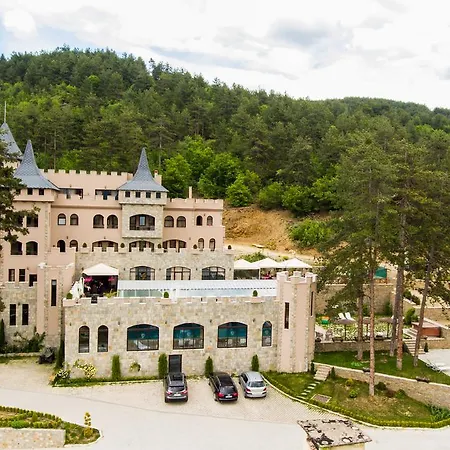 Valentina Castle